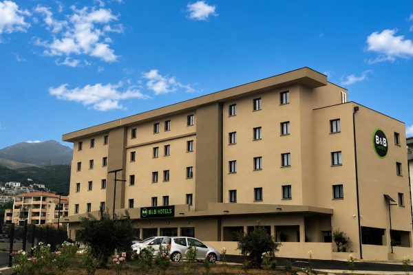 bbhotelbastia-exterieur-1.jpeg