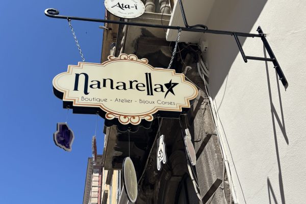 boutiquenanarellabastia-ext-2.jpeg
