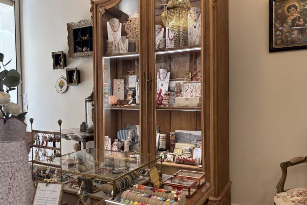 boutiquenanarellabastia-interieur-4.jpeg