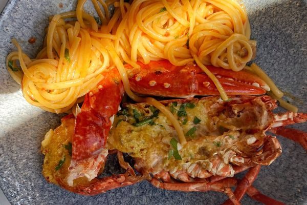 corto-vieux-port-plat-langoustines-bastia-4.jpeg
