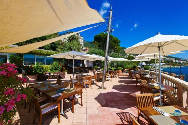 hotel-alivi-acces-plage-4.jpeg