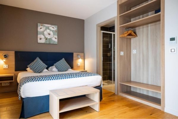 hotel-le-bastia-chambre-superieure-2.jpeg