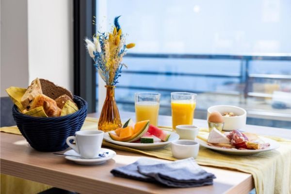 hotel-le-bastia-frühstück-3.jpeg
