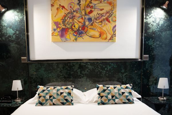 hotel-napoleon-suite-junior-3.jpeg