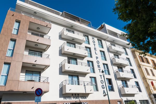hotel-port-toga-1.jpeg