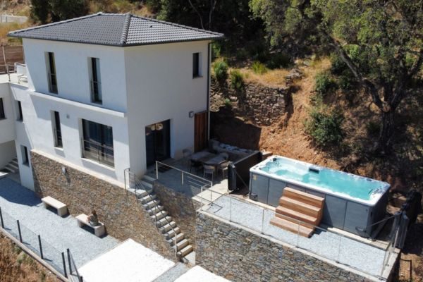 villa-rocca-bruna-photo-vue-ensemble-5.jpeg